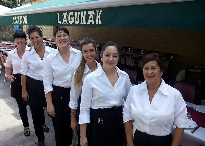 Lagunak Zarautz