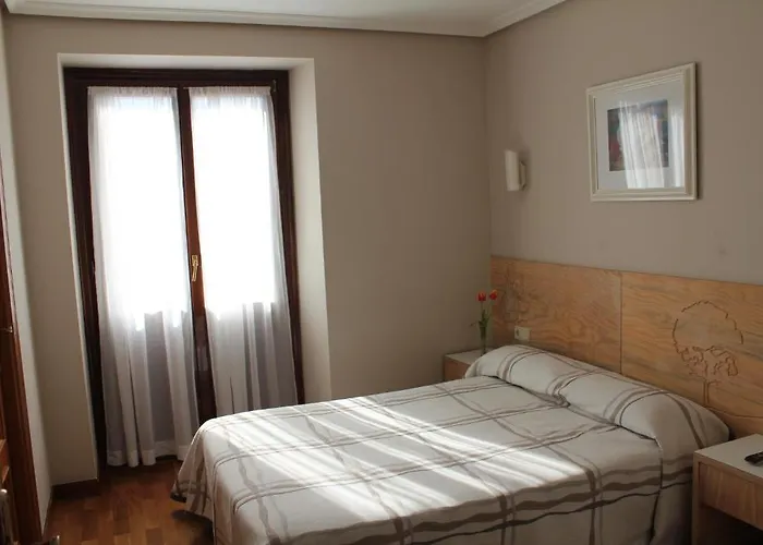 Lagunak Pensión Zarautz